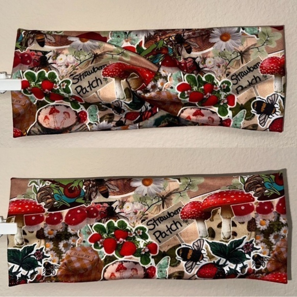 Last 1! Strawberry Patch Mushrooms daisy Frog twist front headband new